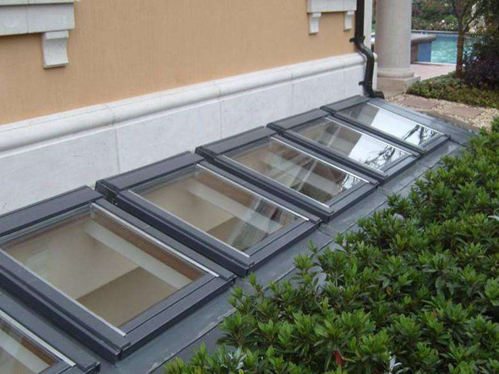 电动天窗:现代建筑的呼吸之窗